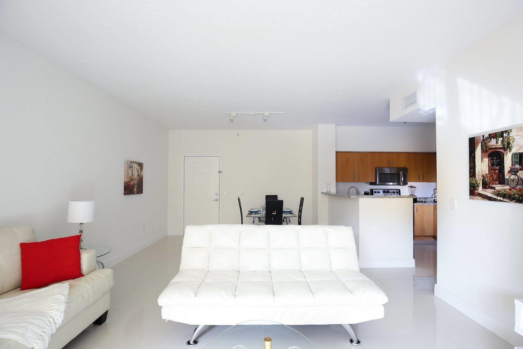 Pelicanstay In Coral Gables Miami Экстерьер фото
