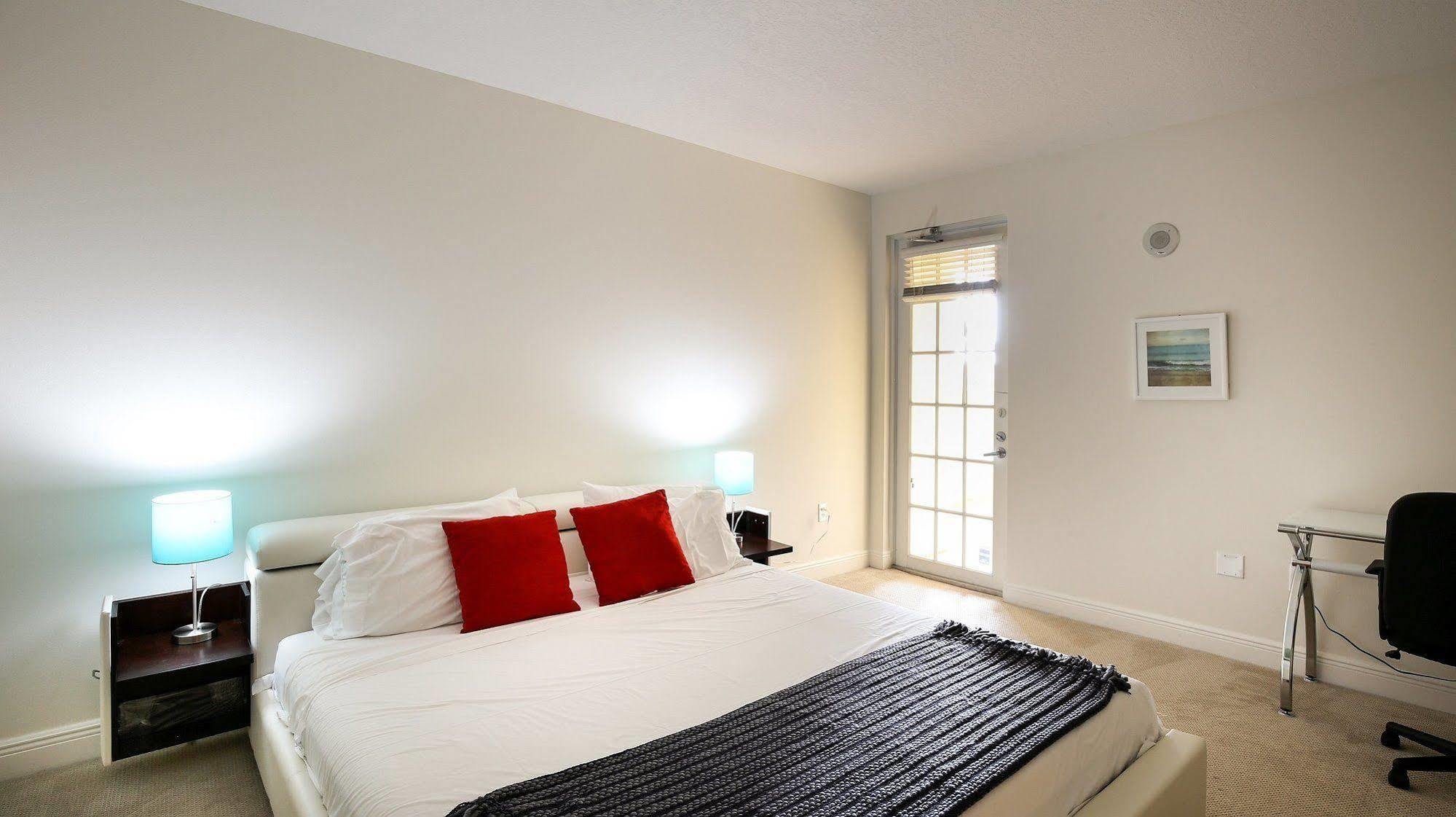 Pelicanstay In Coral Gables Miami Экстерьер фото